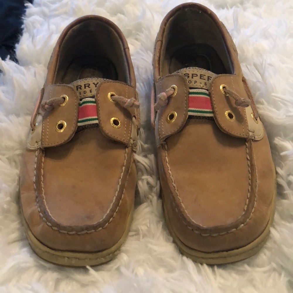 Speedy top-siders